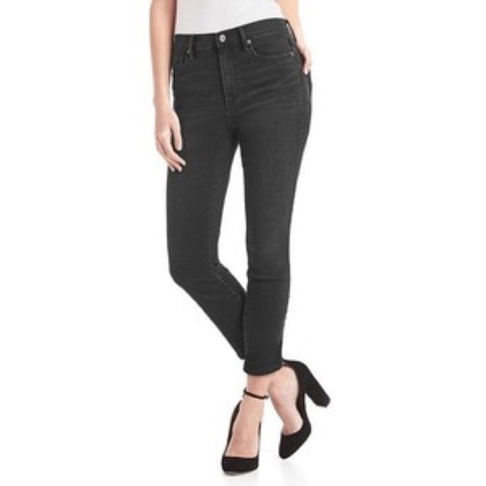 Gap True Skinny High Rise Crop Black Jeans